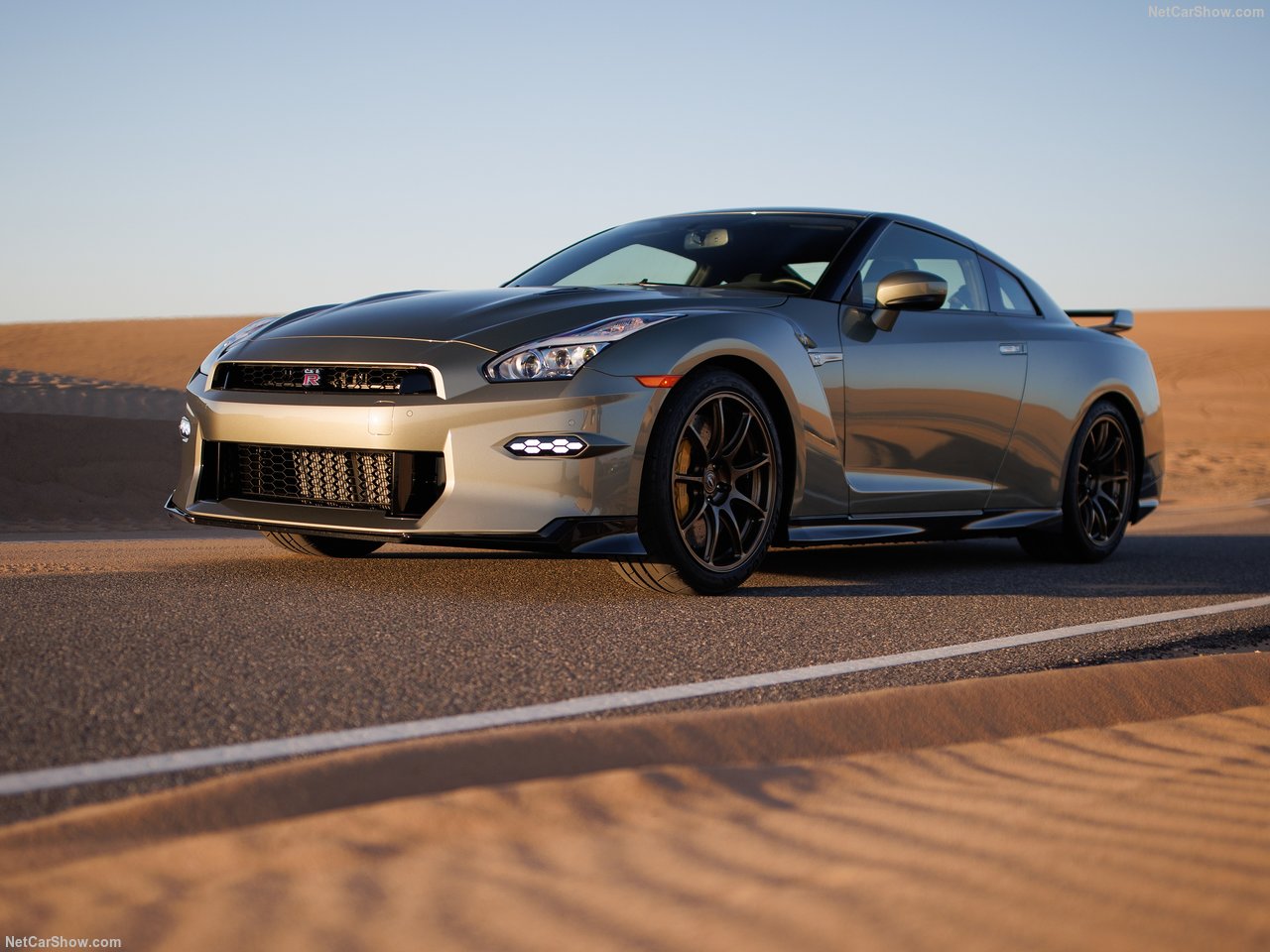 2024 Nissan GT R